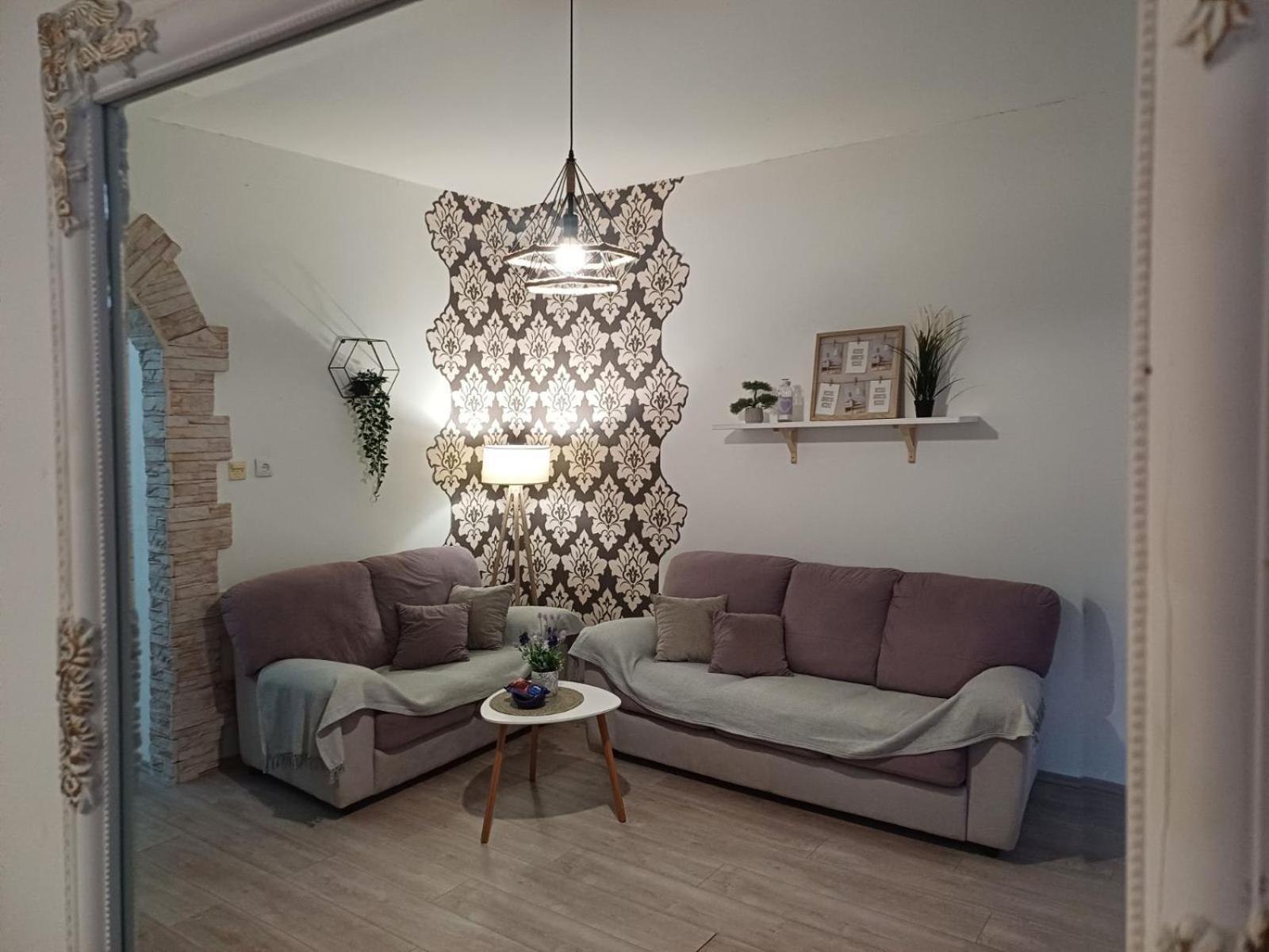 Apartment Green Free Private Parking Novi Sad Dış mekan fotoğraf